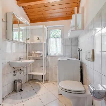 Beachfront With Balcony And Parking Split